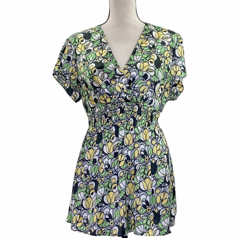 TWO Hearts Maternity Multicolored Geometric Blouse